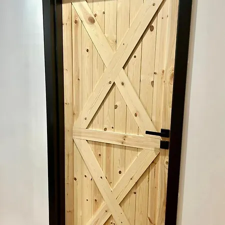 Zora Centrum + Sauna شقة *